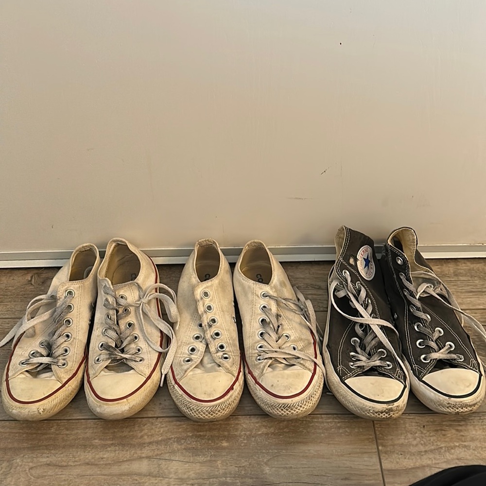 Bundle or converse shoes